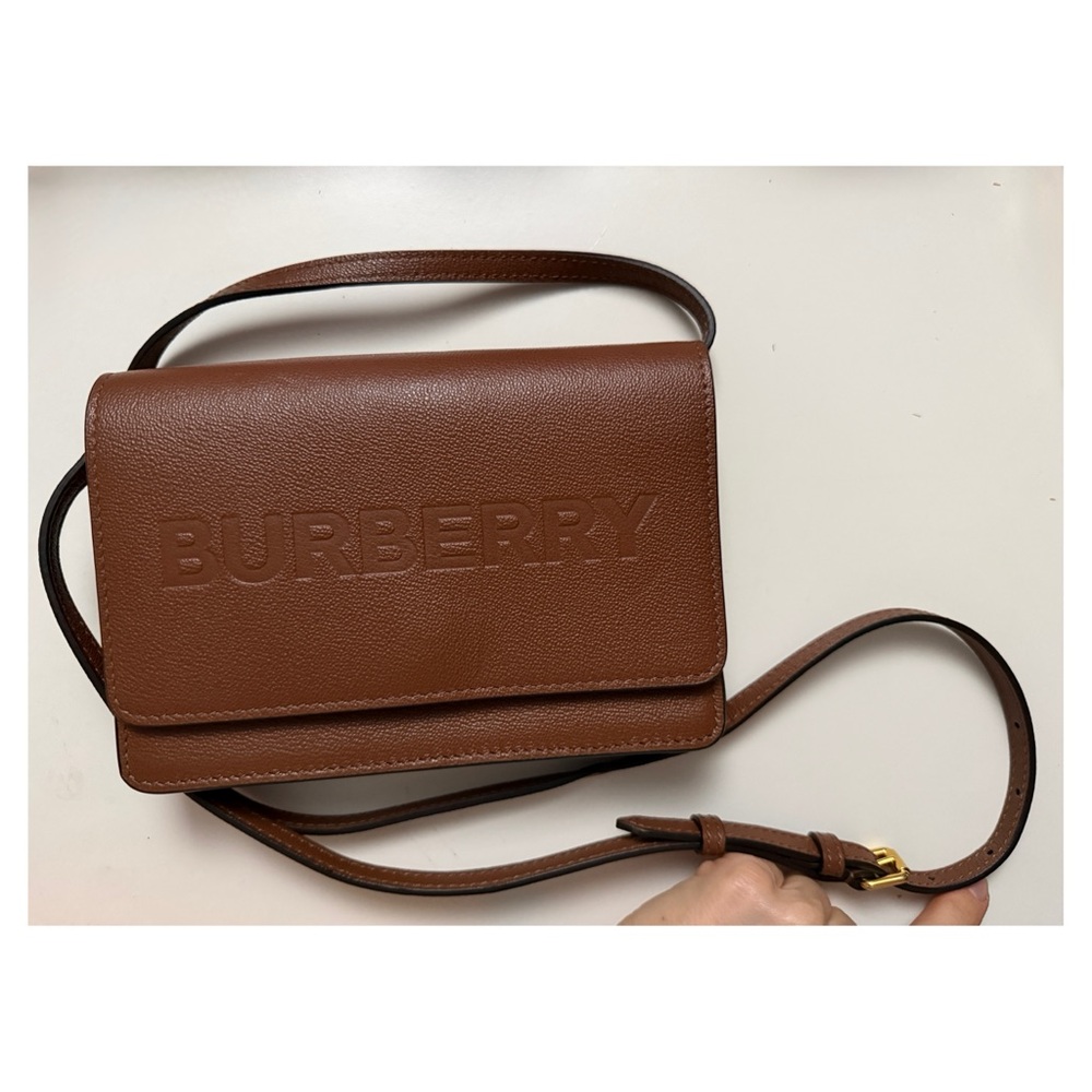 Burberry Hampshire Leather Shoulder Bag